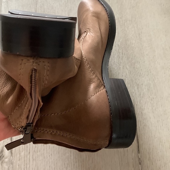 M Maccari shoes leather boots size 39 tan brown ruched distressed zipper NWOT - Picture 16 of 16